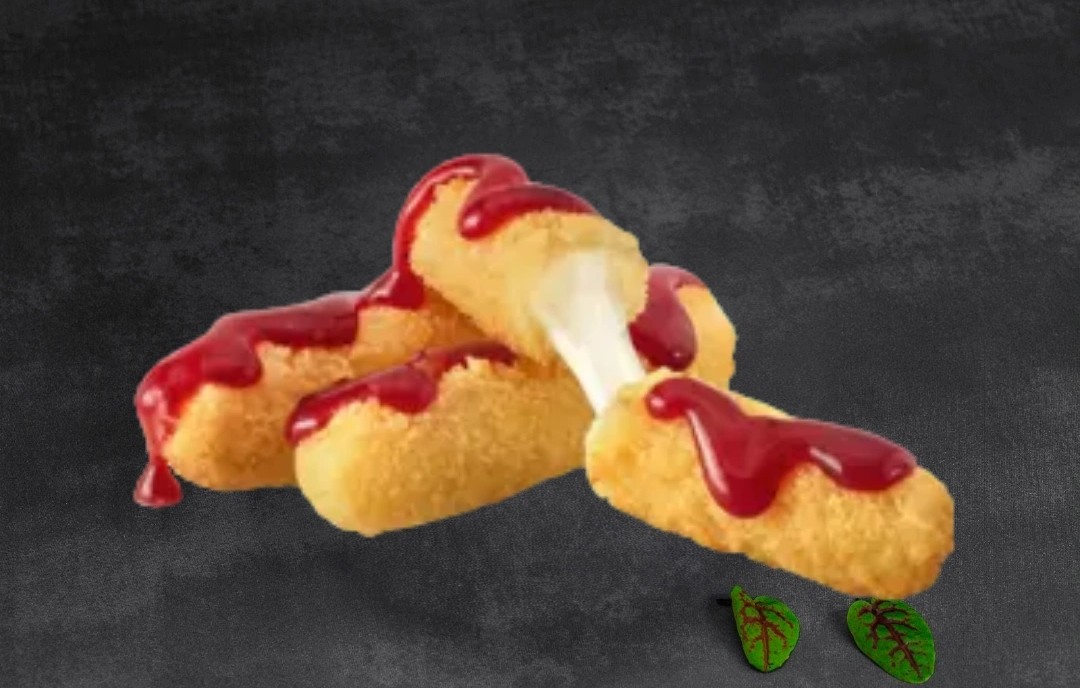 Фото Сырные палочки с клюквенным соусом 3 шт